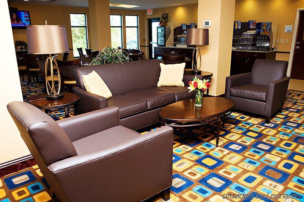 Holiday Inn Express & Suites Youngstown West I 80, An Ihg Hotel Austintown Interior foto